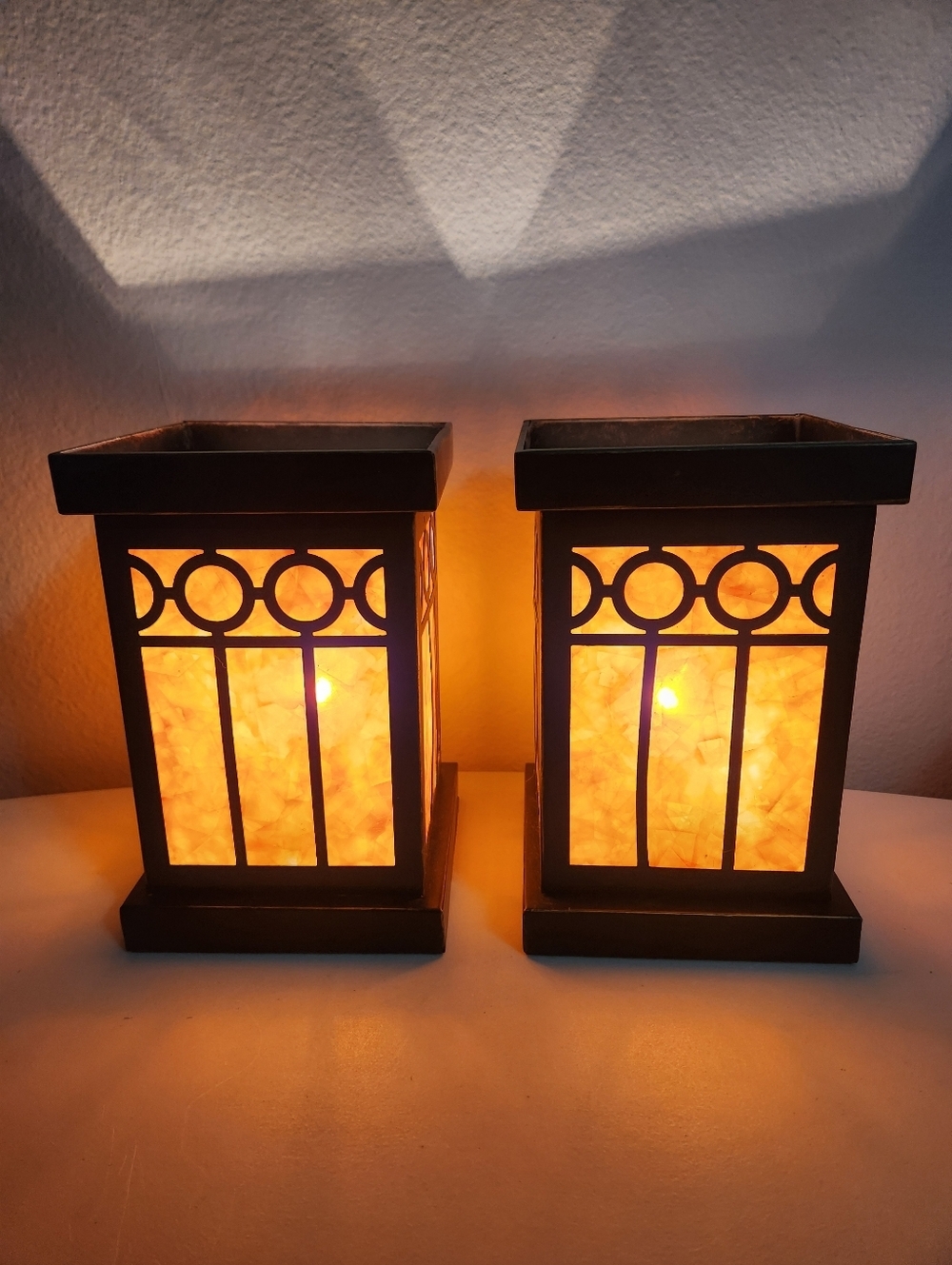 Mica Amber VTG Craftsman Arts & Crafts Touch Control Pair of Accent Lamps